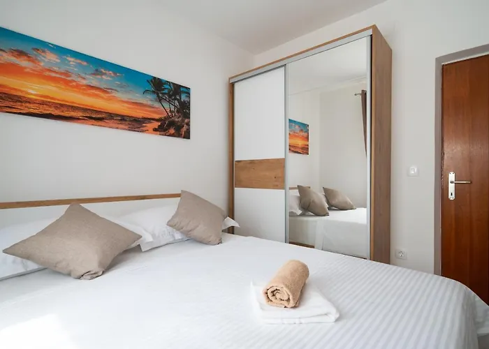 Apartment A Marina